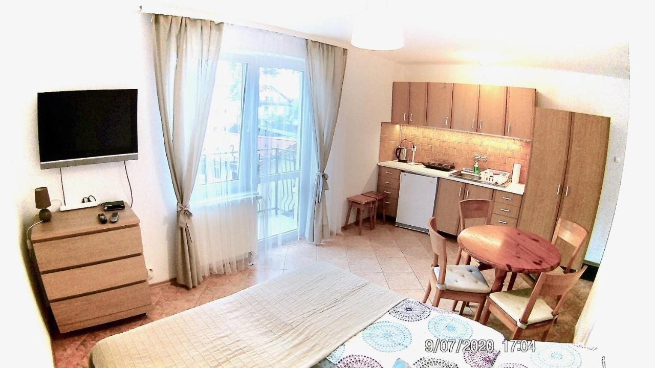 Czarny Bursztyn Apartment Dziwnowek Exterior photo